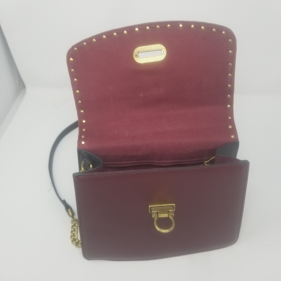 Like Dreams Burgundy Black and Gold Studded Crossbody Detachable Chain Strap Bag - Picture 2 of 10